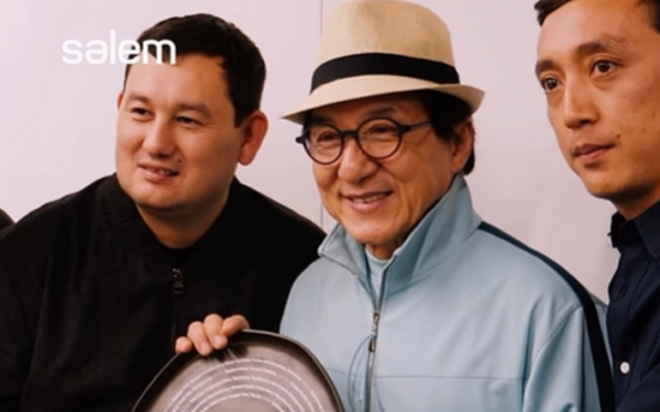 Джеки Чан может снять &laquo;Доспехи Бога 4&raquo; на западе Казахстана