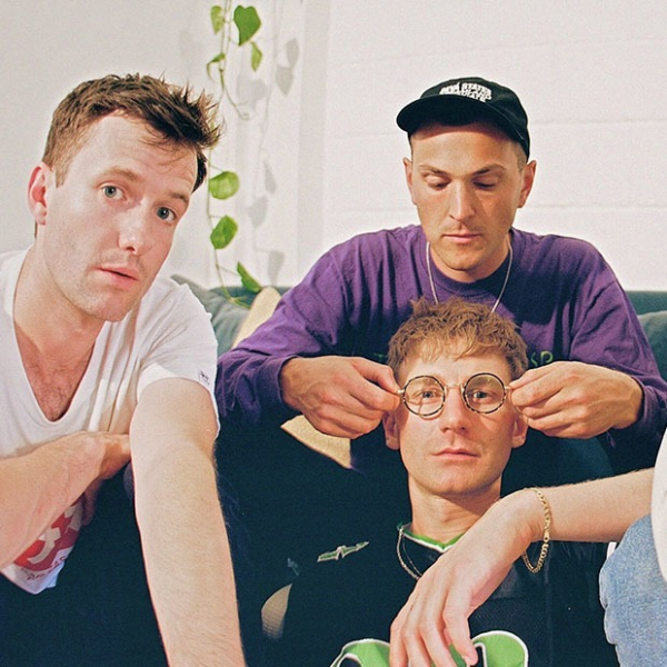 Планы на выходные: Музыка, фильмы, книги и игры