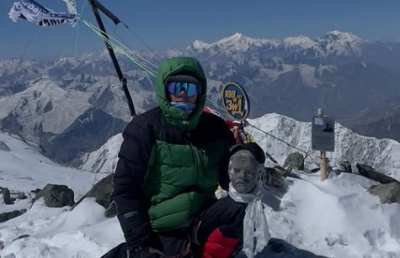 16-летний казахстанец стал самым молодым покорителем пика Ленина