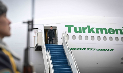 Президент Туркменистана прибыл в Астану