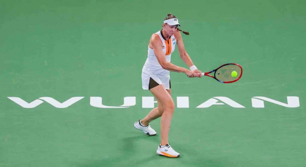 Рыбакина, успешно стартовав в Ухане, вышла на грозу Путинцевой Носкову