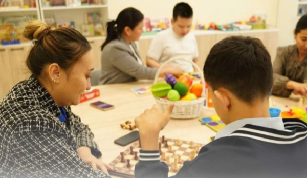 Казахстан разрабатывает закон о поддержке детей с особыми потребностями