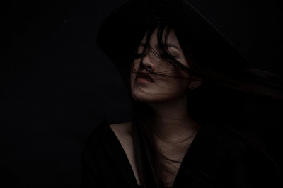 Мужчина сломал челюсть экс-супруге в Алматы