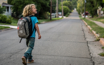 Как правильно подобрать рюкзак, рассказал врач