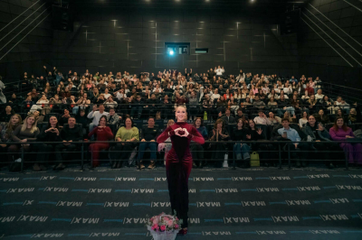 «Со мной комфортно работать»: Бузова рассказала о сложностях дебютных съемок в кино